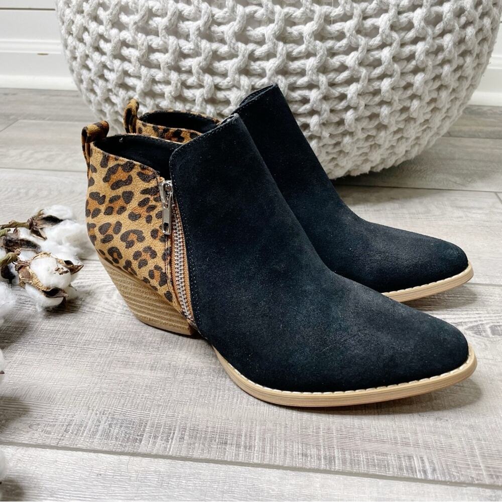 Very Volatile Leopard Color Block Leather Western Ankle Booties Black Size 7M